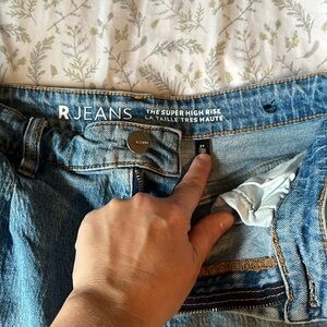 Jean style Boyfriend high rise size 27 regular